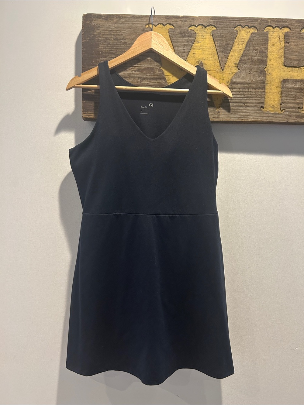 GAP Black Sleeveless V-Neck Mini Dress
